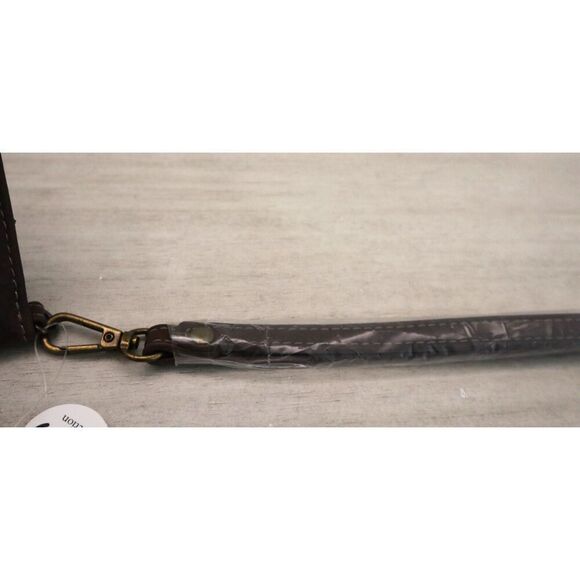 Justin Boots 22108516W Women's Textured Brown Leather Yoke Slim Wristlet Wallet - Picture 9 of 9